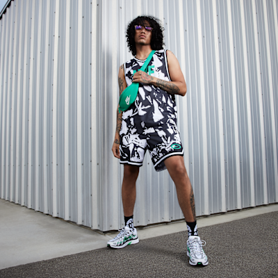 รองเท้า Nike P-6000