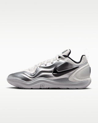 Nike  sneaker 