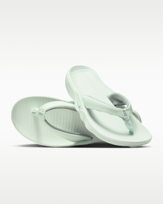 Unisex  Nike Marina Slides