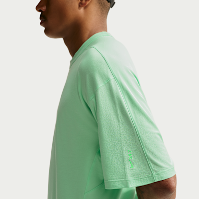 Nike 24.7 ImpossiblySoft Light Dri-FIT Kısa Kollu Erkek Tişörtü görsel 3