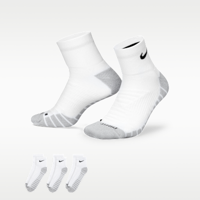 Nike Everyday Max Cushioned Training Ankle Socks (3 Pairs)
