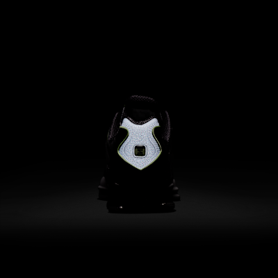 ナイキ ショックス TL メンズシューズ