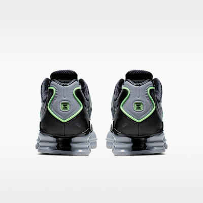 ナイキ ショックス TL メンズシューズ