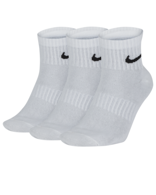 Nike Everyday Lightweight Training Ankle Socks (3 Pairs). Nike ID