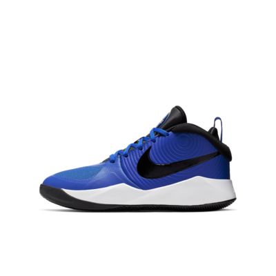 nike youth basketball shoes size 3