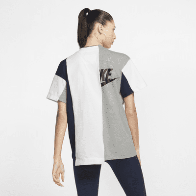 NIKE公式】ナイキ x sacai ウィメンズ ハイブリッド Tシャツ