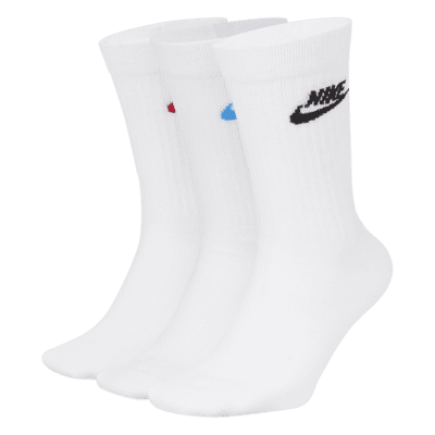 nike essential crew socks