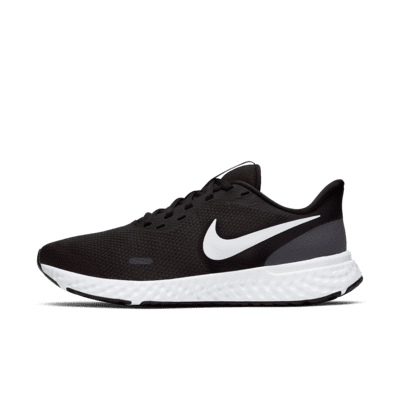 Nike Revolution 5 女款跑鞋。Nike TW
