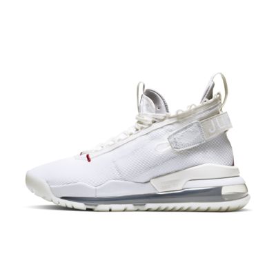 Jordan Proto-Max 720 Men's Shoe. Nike LU
