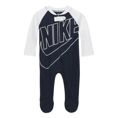 nike baby shirt