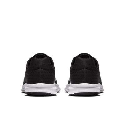 8 Running Shoe. Nike IN