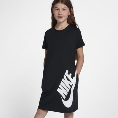 T-Shirt Dress. Nike SG