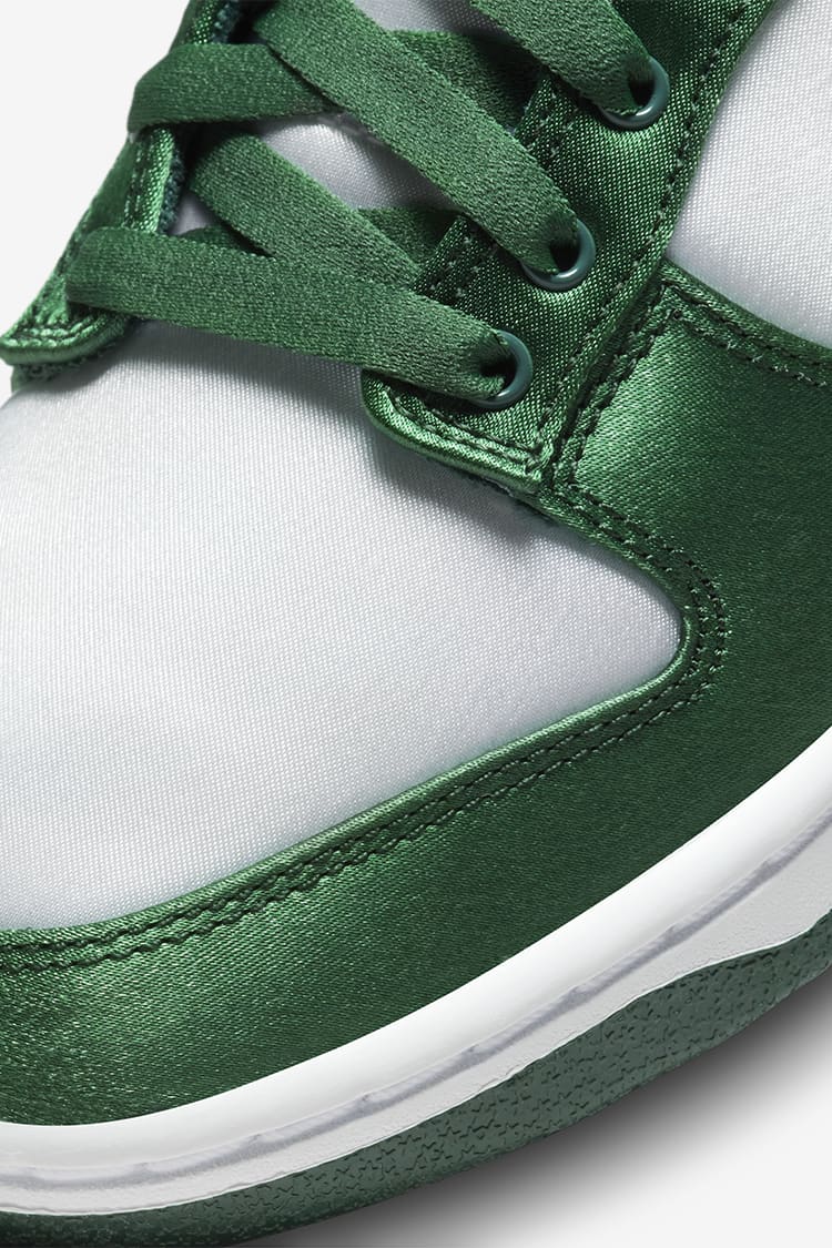 nike low green and white - OFF-58% >Free Delivery