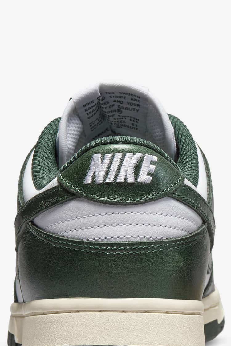 Women's Dunk Low 'Pro Green' (DQ8580-100) release date. Nike SNKRS GB