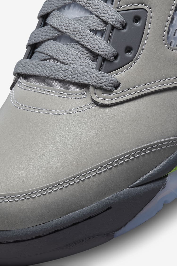 AIR JORDAN 1 MID GRIS - ZapasGo