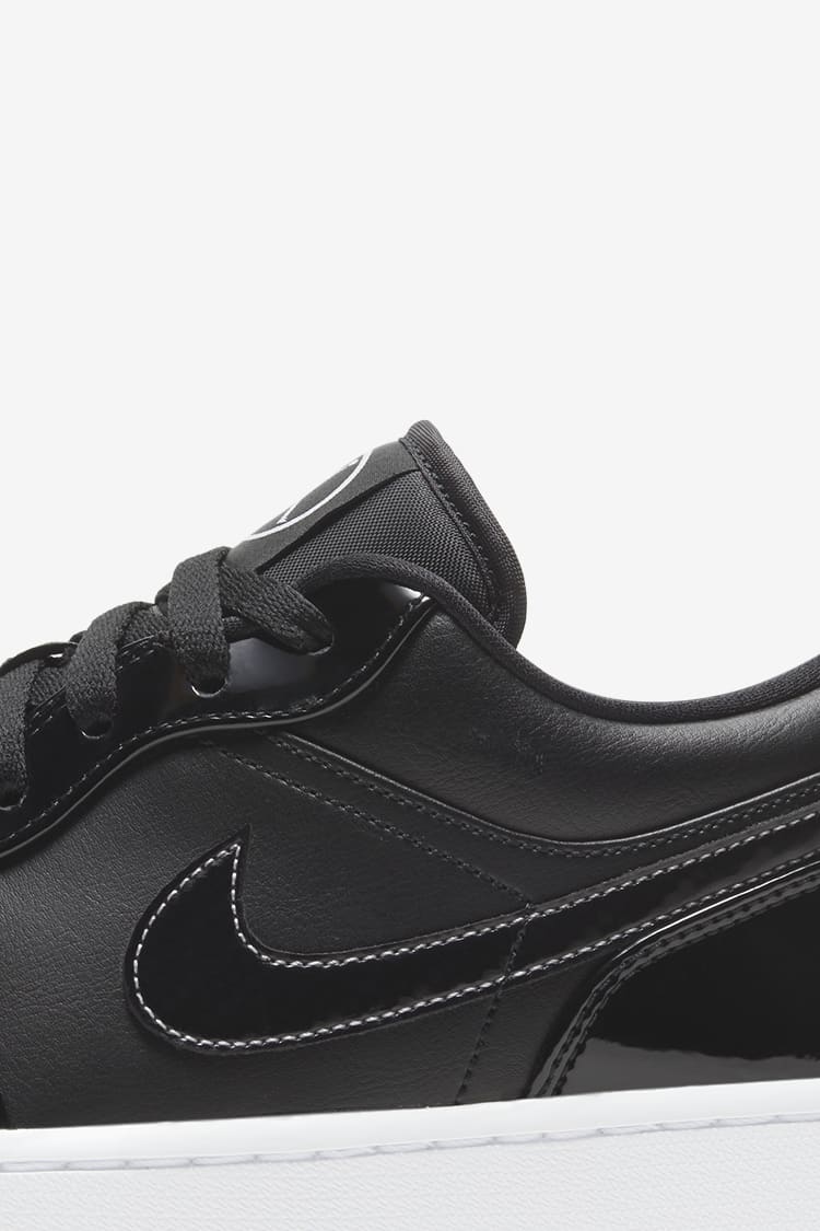 Air Jordan 1 Low Se Black And White Release Date Nike Snkrs Id