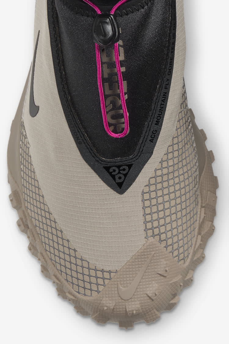 nike acg gore tex mountain