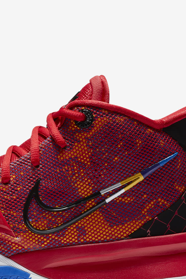 kyrie 7 maroon