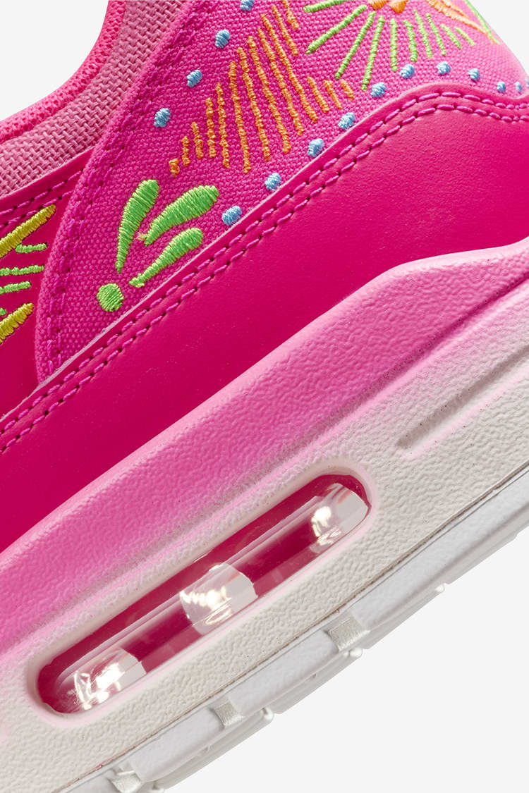 Pink nike air outlet max dia