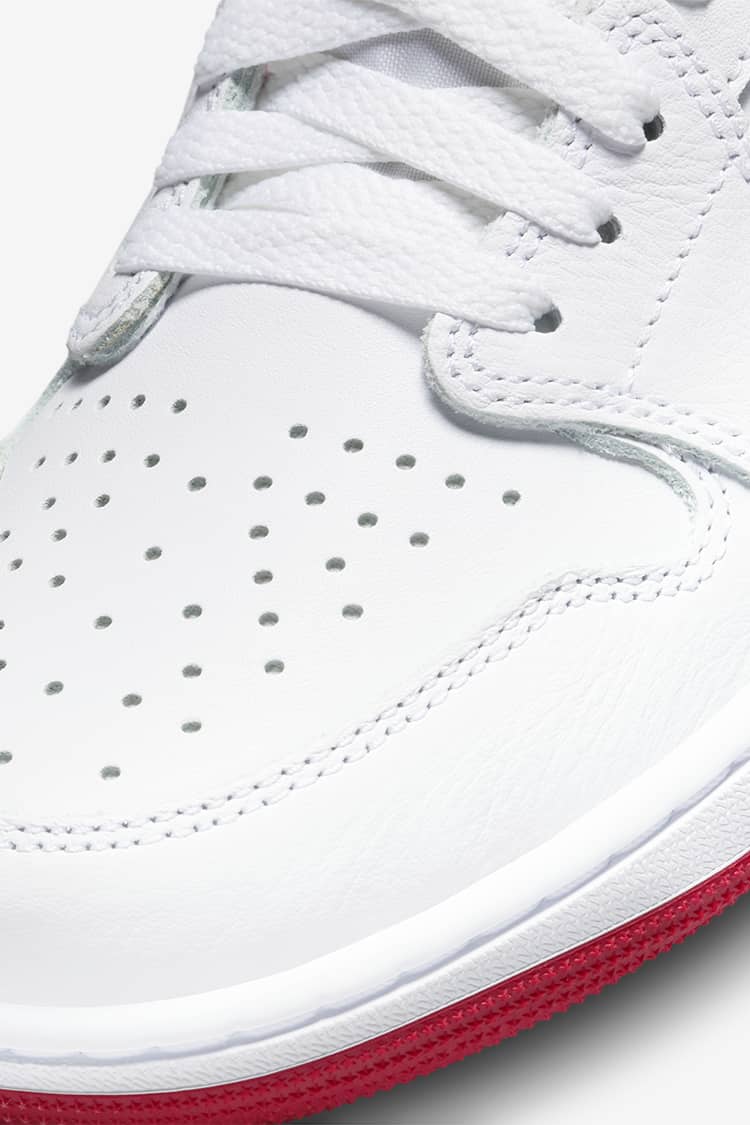 NIKE公式】エア ジョーダン 1 LOW OG 'White and University Red