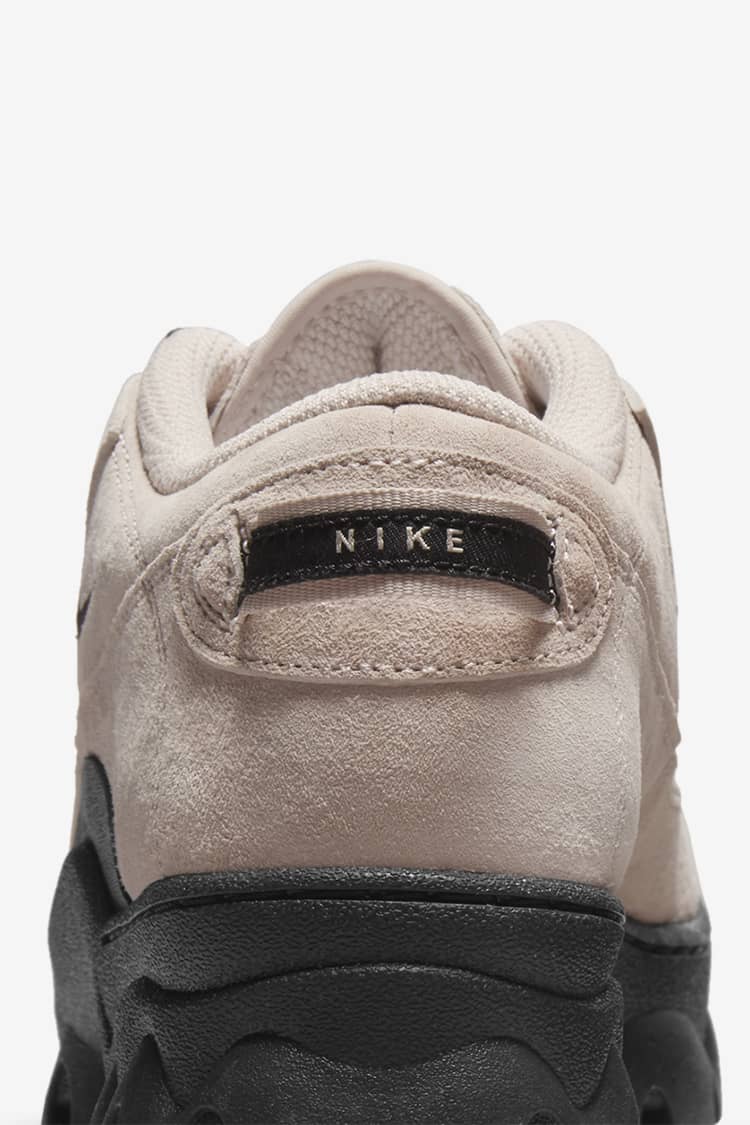 Women's Lahar Low 'Fossil Stone' Release Date. Nike SNKRS