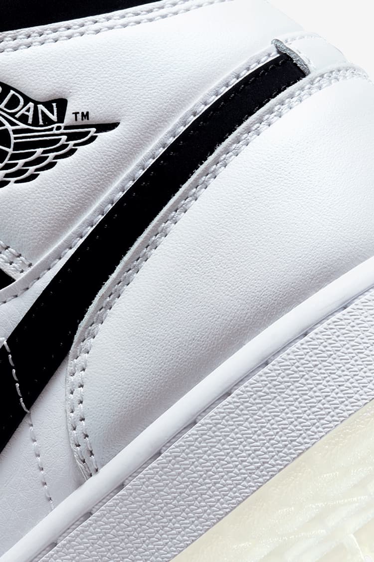 Air Jordan 1 Mid SE 'White and Black' (DH6933-100) Release Date