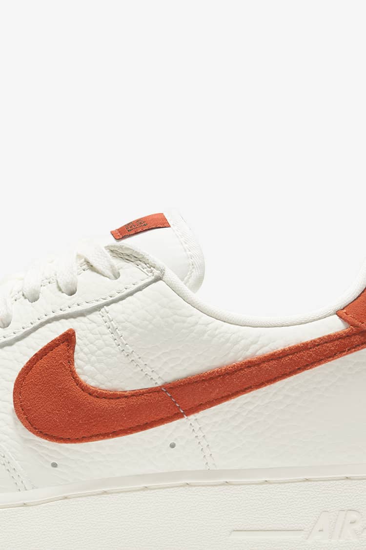 Air Force 1 '07 Craft 'Mantra Orange' Release Date. Nike SNKRS