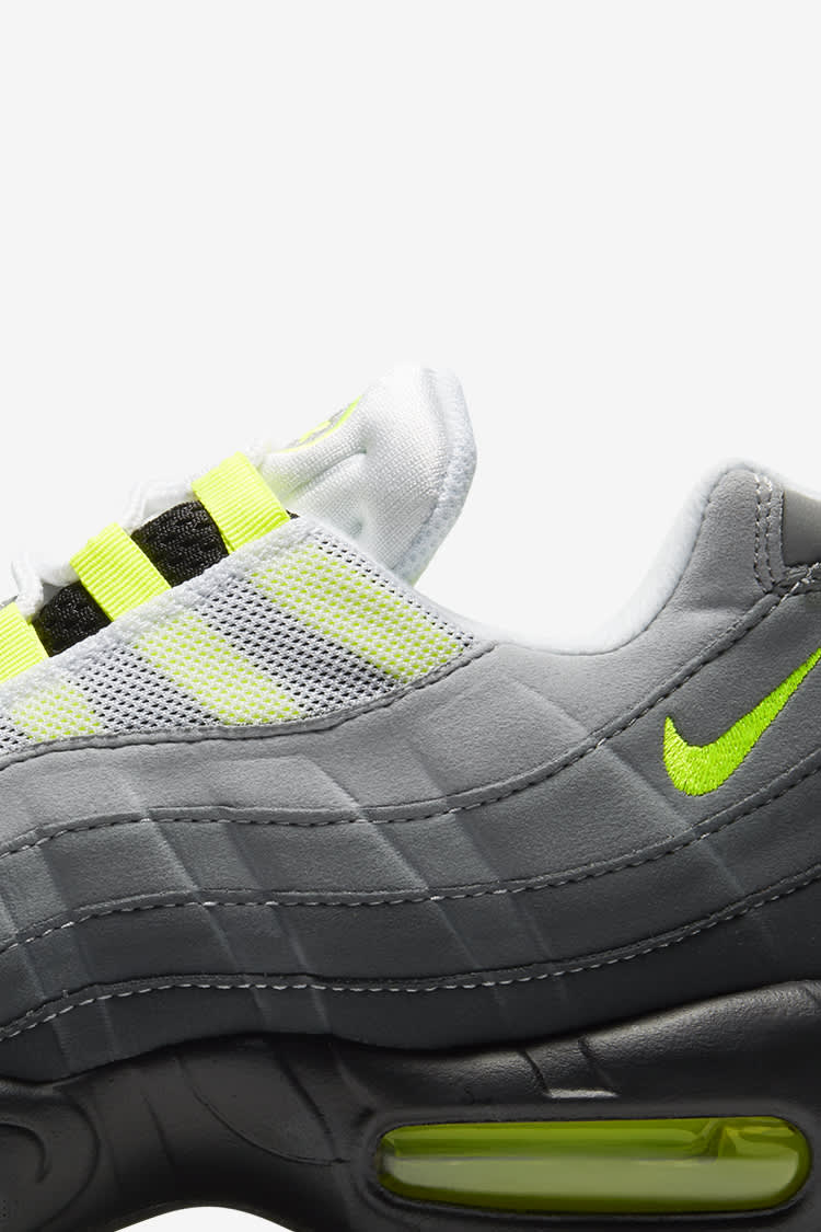 Air Max 95 OG 'Neon Yellow' Release 