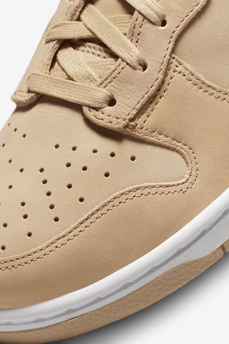 Women's Dunk High 'Vachetta Tan' (DX2044-201) Release Date. Nike