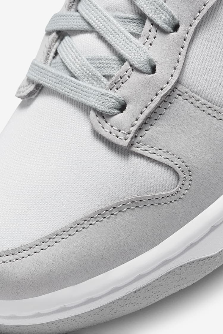 Nike Dunk Low White / Light Smoke Grey / Sail / Iron Grey Low Top Sneakers  - Sneak in Peace