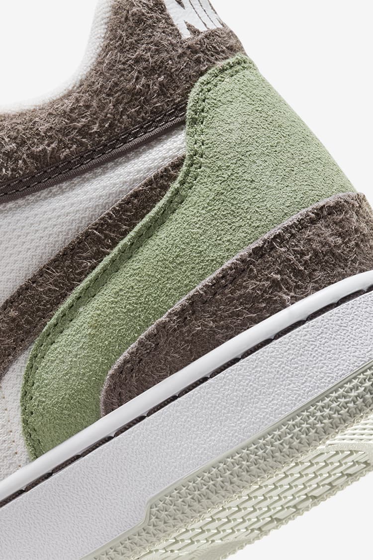 NIKE公式】アタック 'Oil Green and Ironstone' (FN0648-300 / NIKE ...