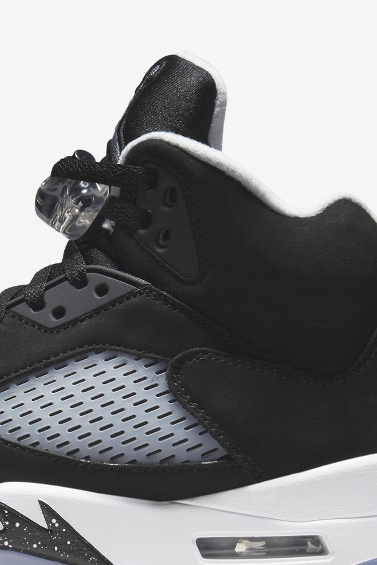 retro 5s moonlight