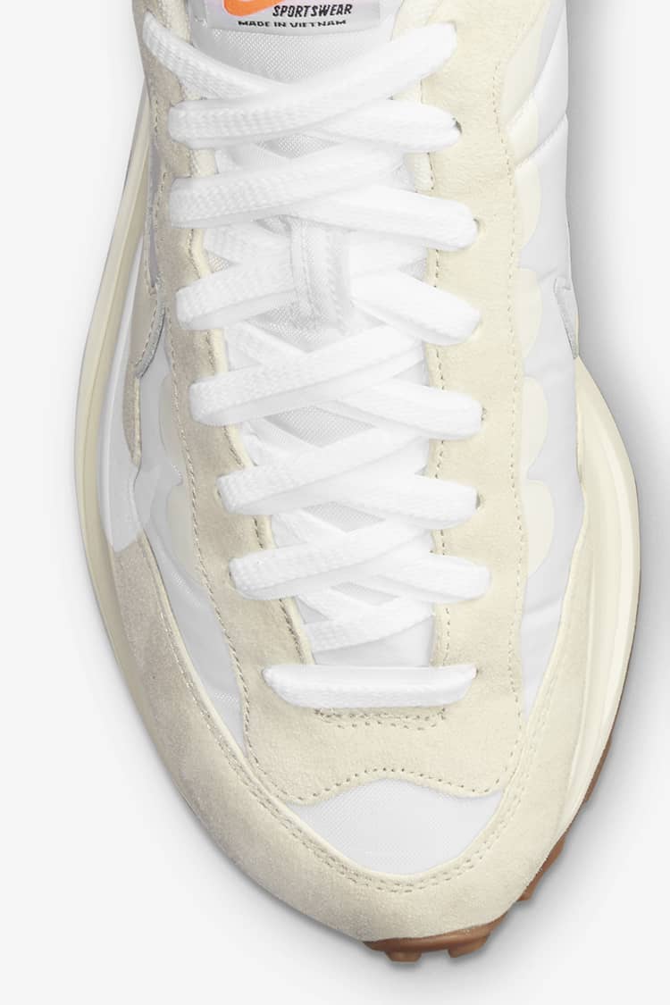 Nike x sacai VaporWaffle 'White and Gum' (DD1875-100) 發售日期 