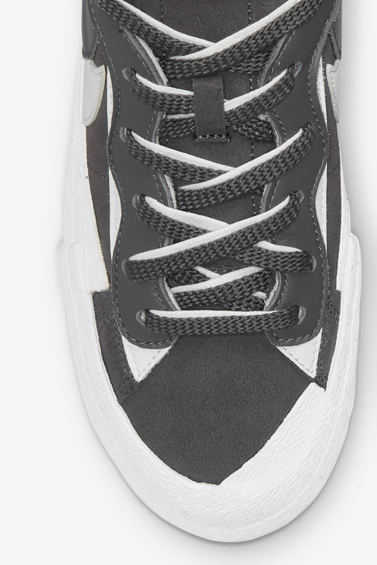 Blazer 低筒鞋x sacai 'Iron Grey' 發售日期. Nike SNKRS TW