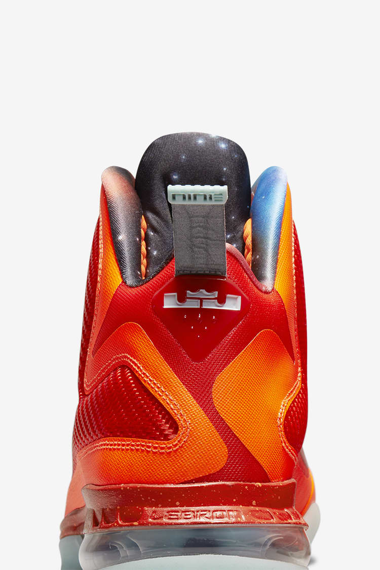 NIKE公式】レブロン 9 'Big Bang' (DH8006-800 / NIKE LEBRON IX