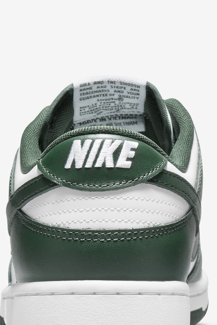 Dunk Low 'Varsity Green' Release Date. Nike SNKRS PH