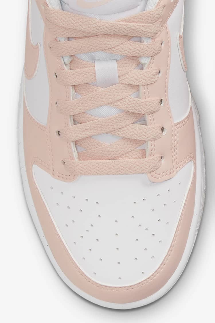 Sb dunk coral 2025