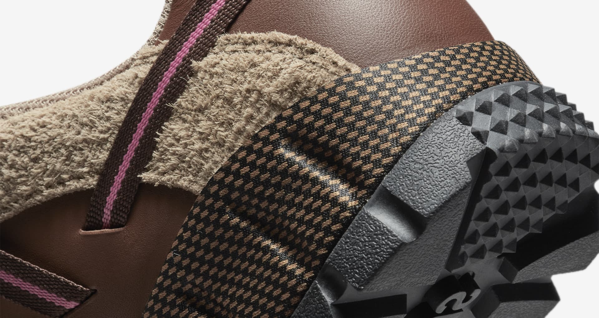 Air Humara x Jacquemus 'Ale Brown and Gold' (DR0420200) Release Date