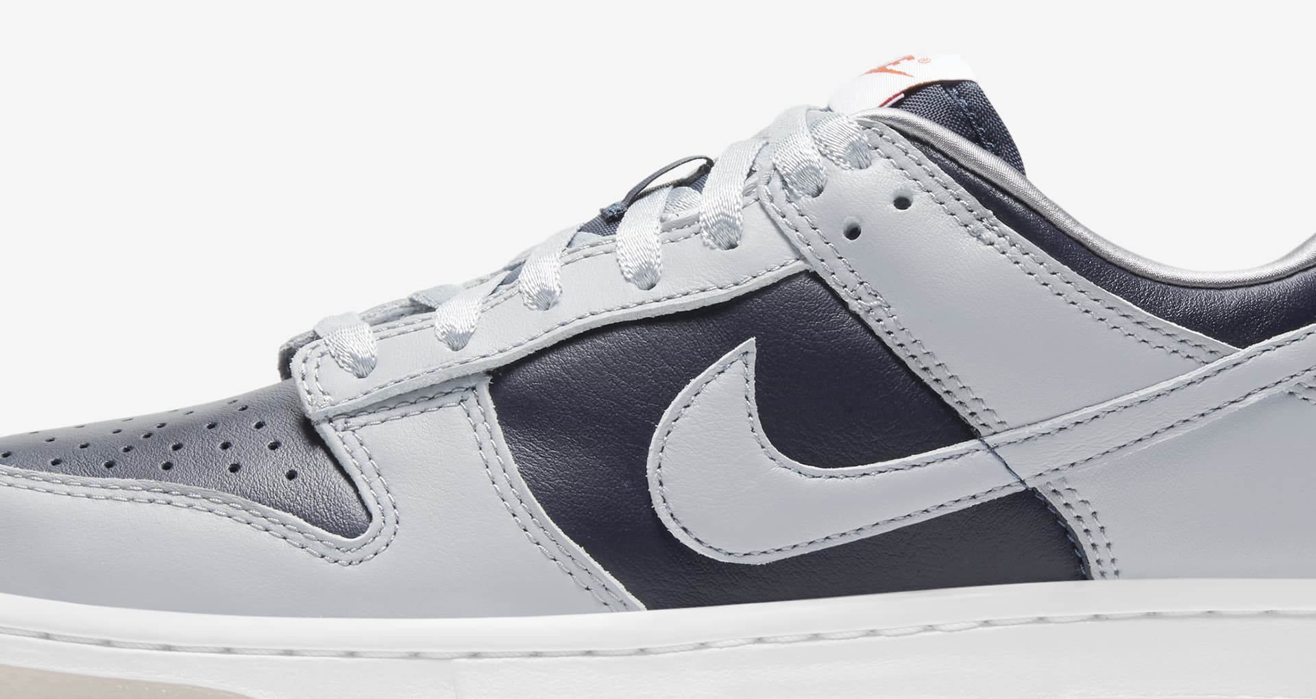 Women's Dunk Low 'College Navy' Release Date