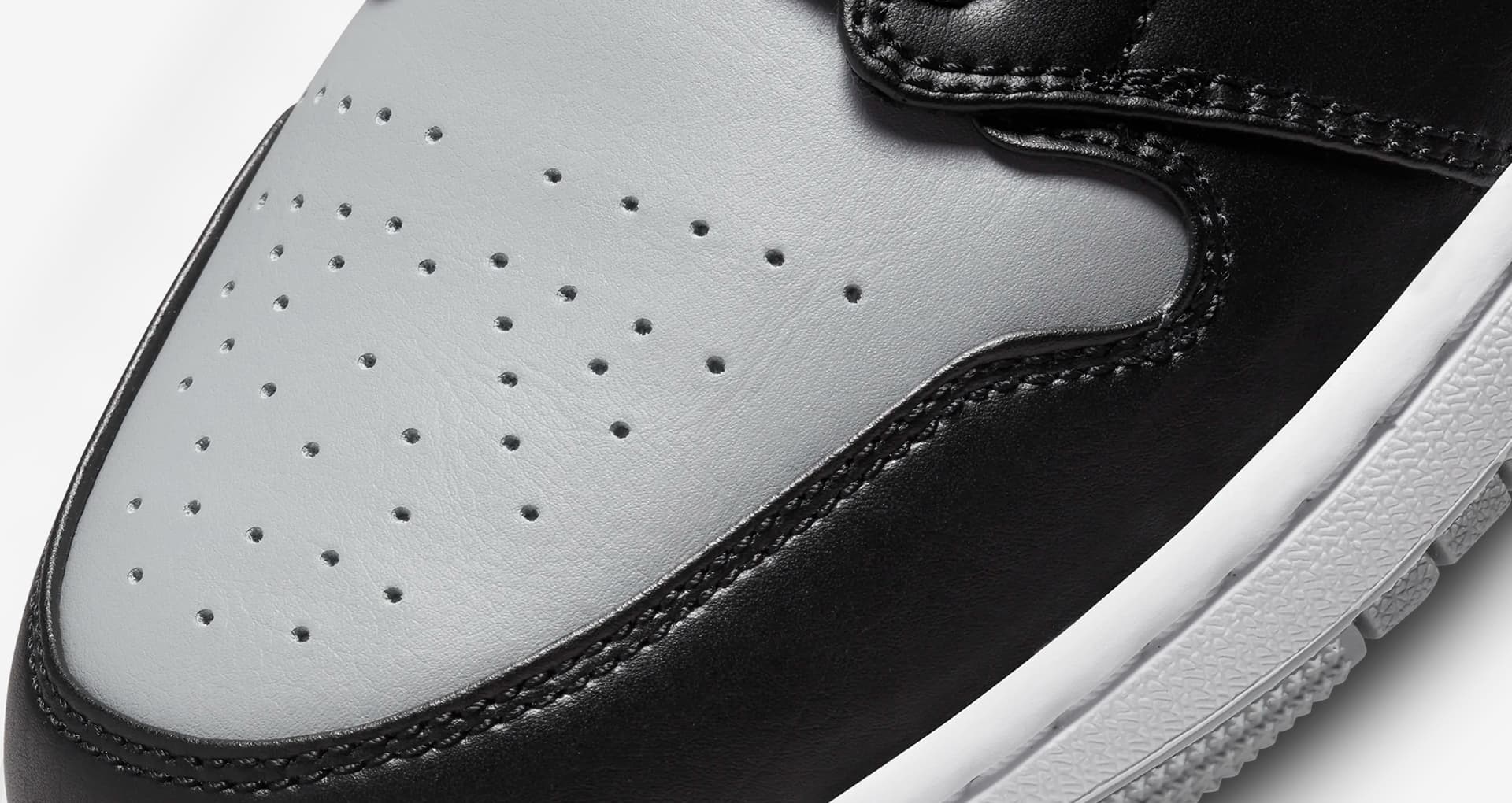 Air Jordan 1 Low Shadow Toe 553558-052