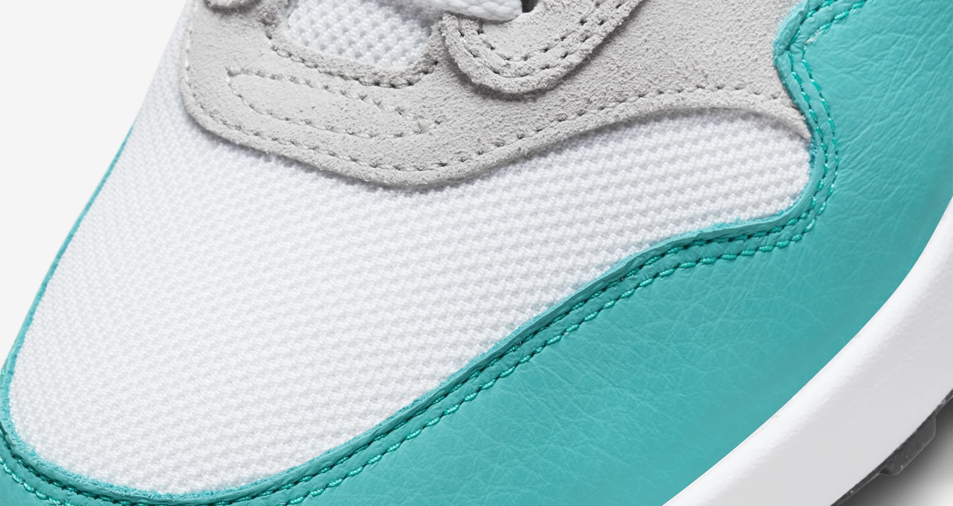 Air Max 1 'Clear Jade' (DZ4549-001) Release Date. Nike SNKRS GB