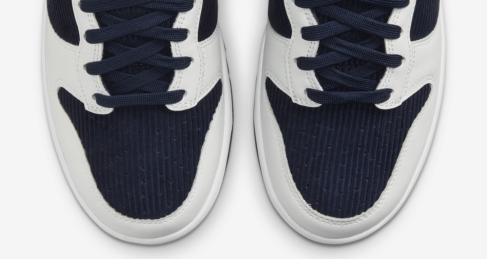 dunk high emb basketball