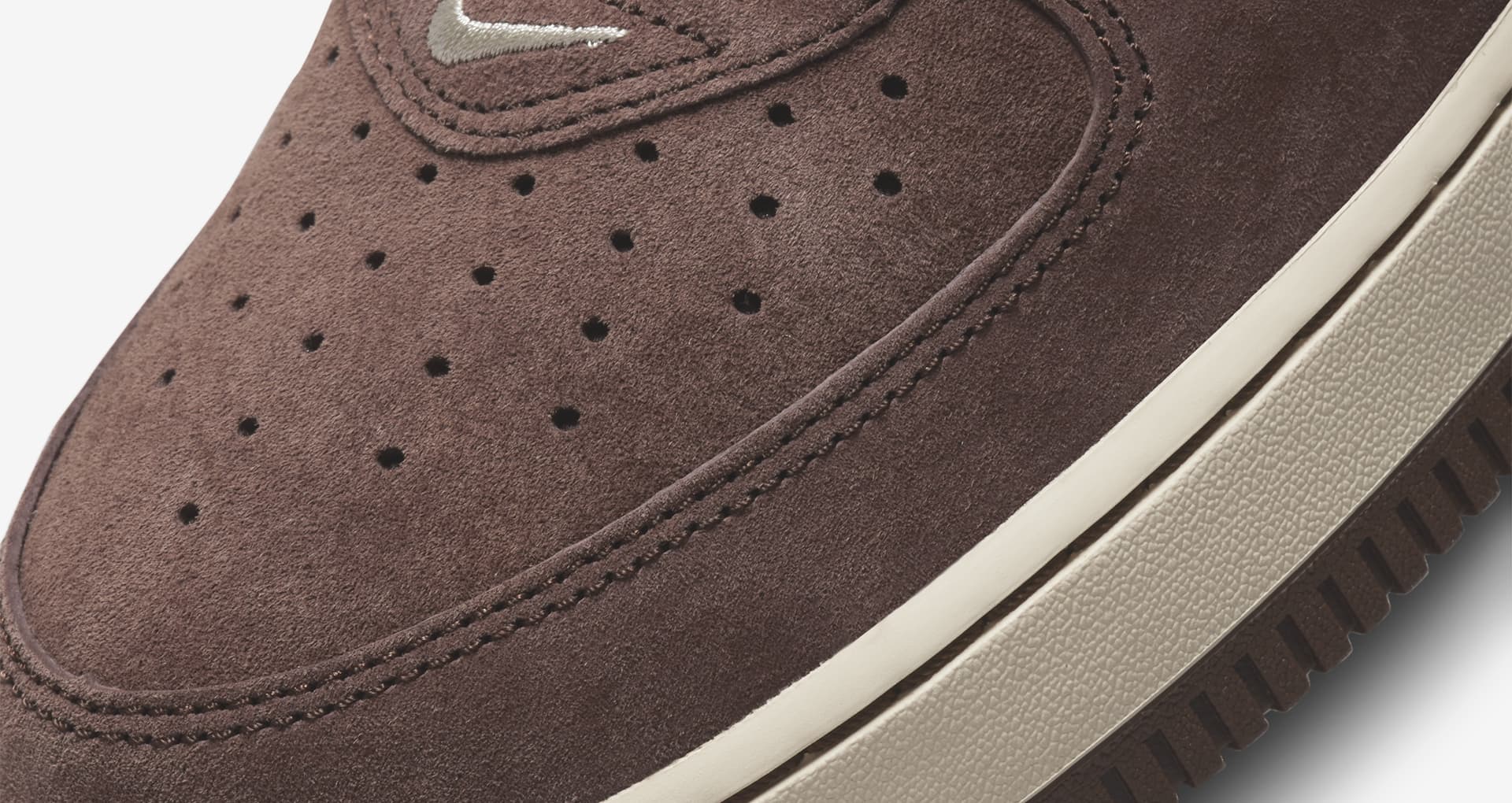Air Force 1 Mid 'Chocolate' (DM0107-200) Release Date. Nike SNKRS NO