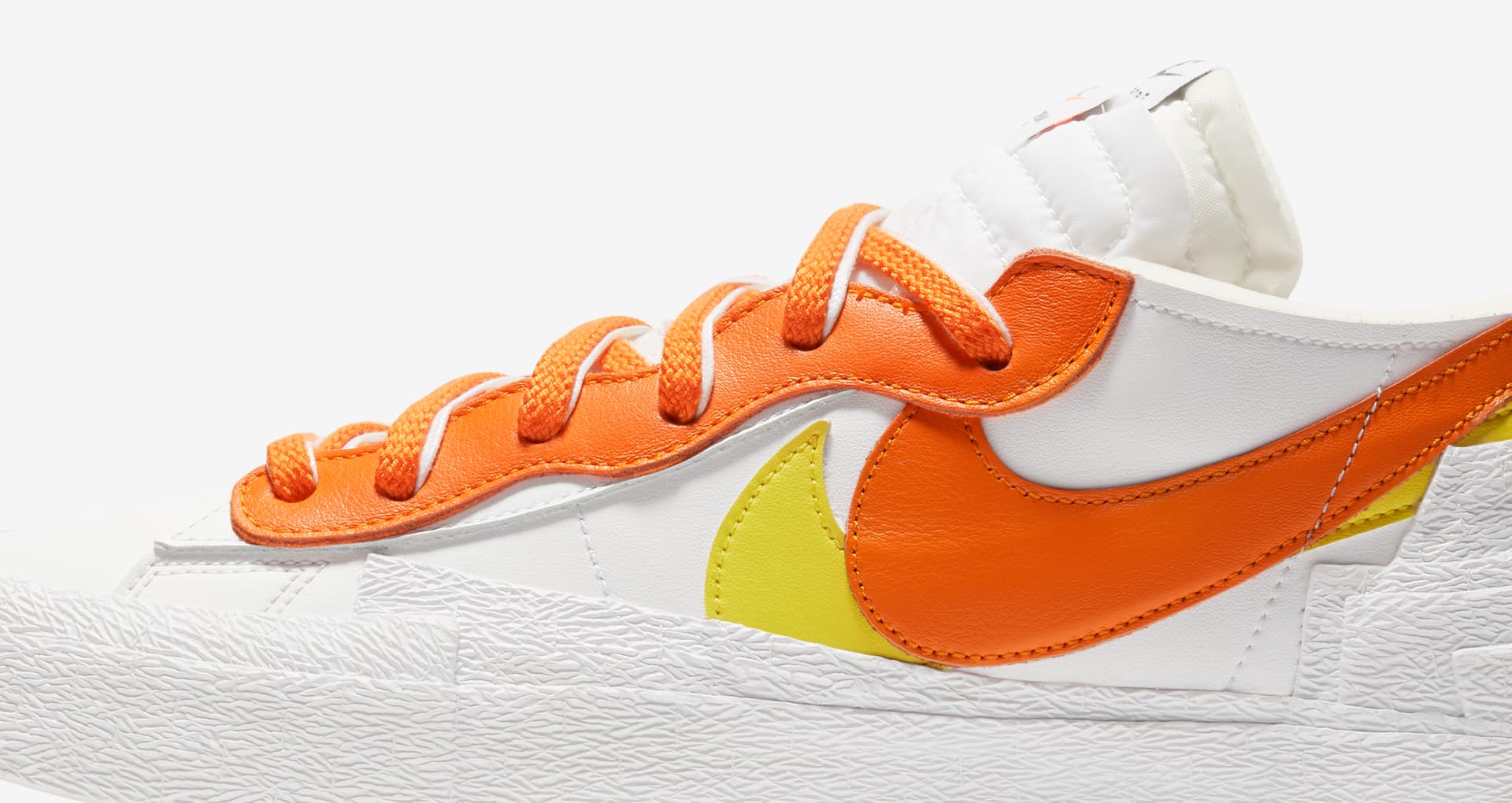 Nike X Sacai Blazer low 