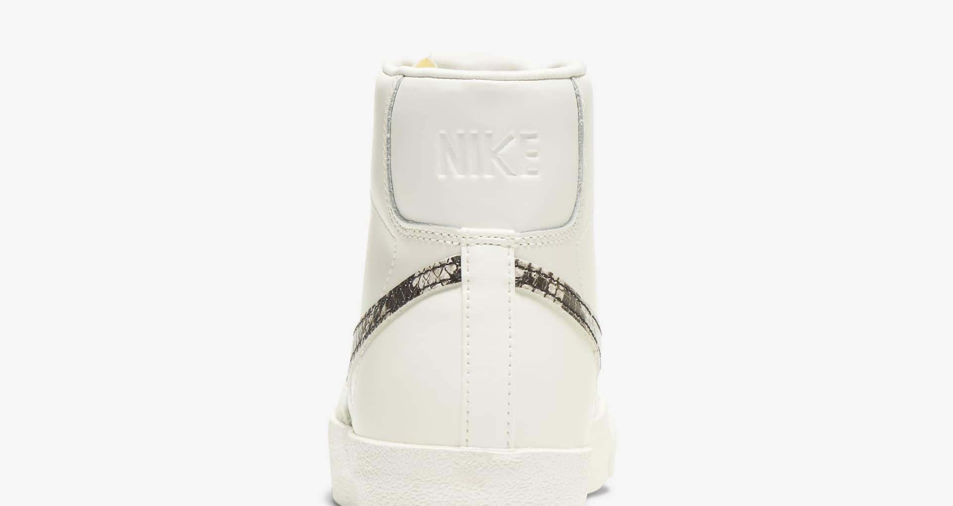 nike blazer mid 77 women's snakeskin