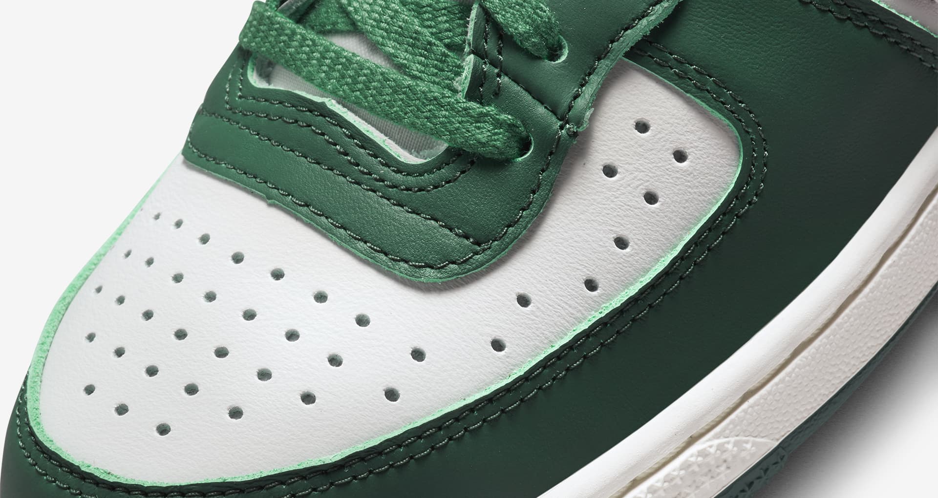 Terminator High 'Noble Green' (FD0650-100) Release Date. Nike SNKRS ID