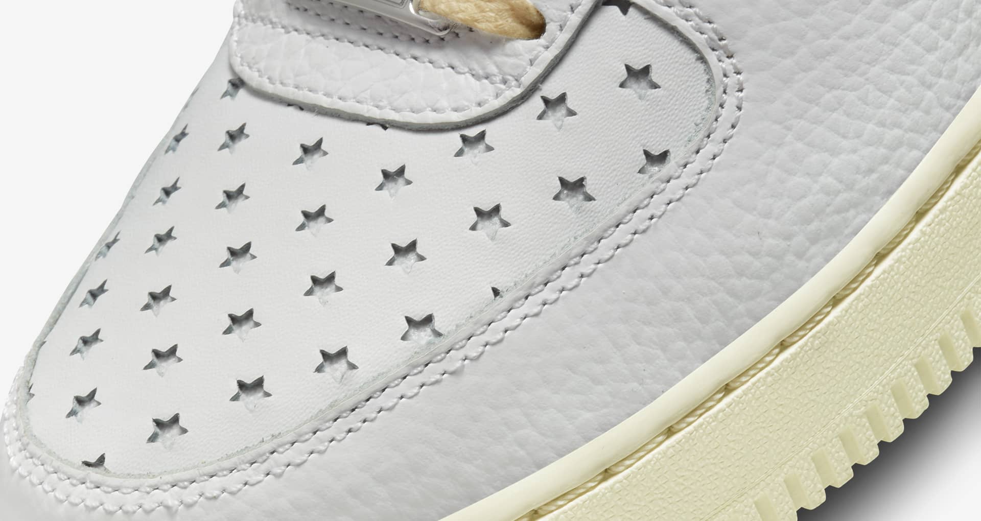 Air Force 1 Mid "Summit White and Coconut Milk" (DV3451100