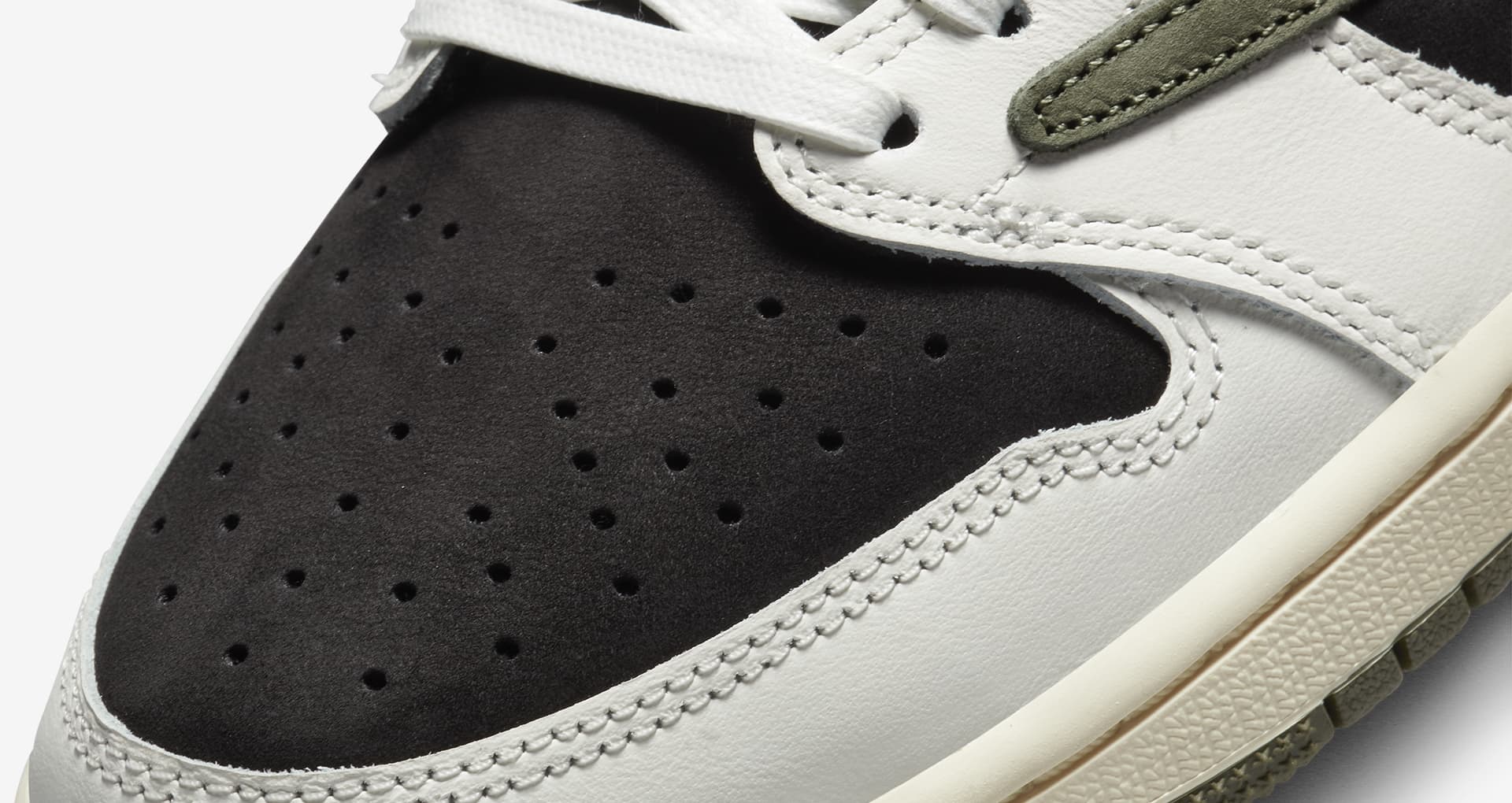 Women's Air Jordan 1 Low x Travis Scott 'Medium Olive' (DZ4137106