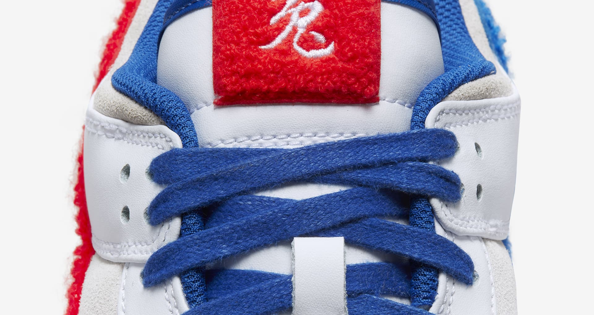 Dunk Low 'Year of the Rabbit' (FD4203-161). Nike SNKRS AT