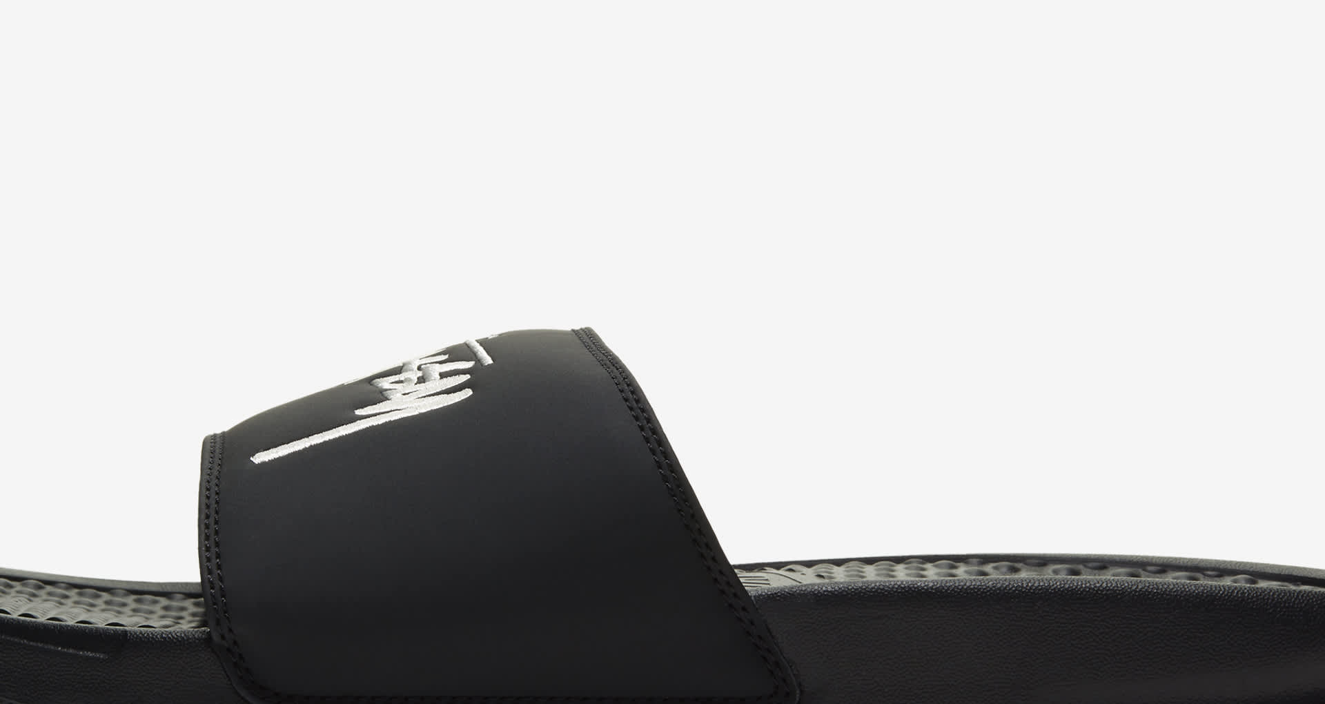 benassi x stüssy pine green